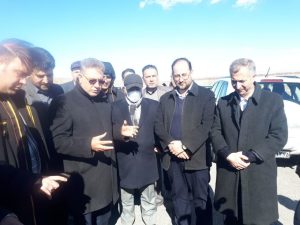 شروع آماده سازی زمین ۵ هکتاری از اراضی کارخانه لوله سازی آذرشهر و عملیات اجرایی طرح نهضت ملی مسکن در اراضی مذکور